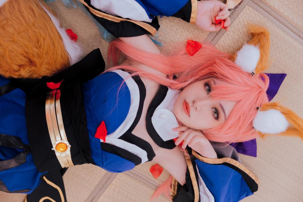 不可思议!库里因违规踏入球场被禁赛|半岛体育网站(图1) 半岛体育网站