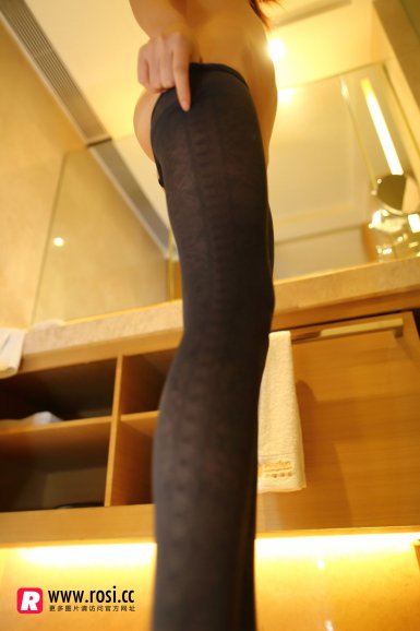 半岛体育网站_哈登全场脱颖而出,最终库里加时遭遇惜败(图1) 半岛体育网站